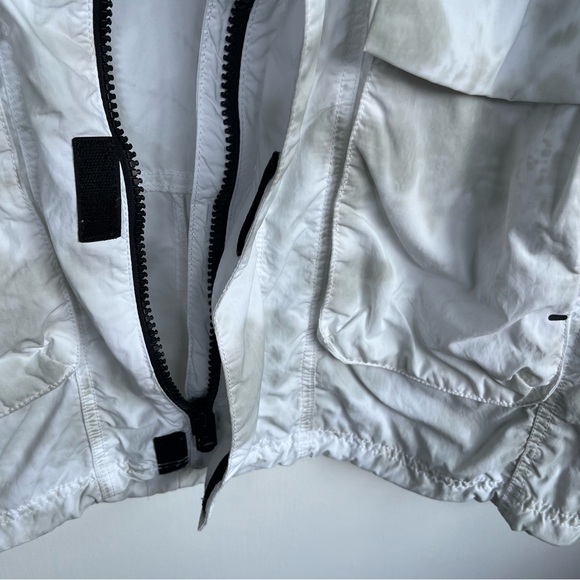 Nike Size L Men’s Sportswear Tech Pack Woven Hooded Jacket In Green/ White - Picture 10 of 13